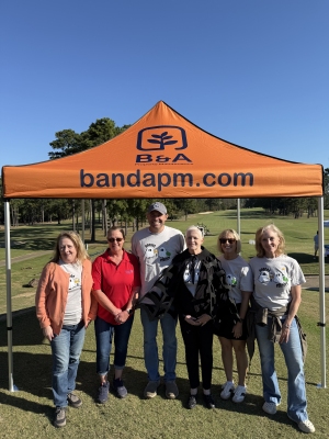 Golf 2025 Team Volunteers.jpeg